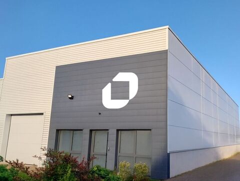 Locaux d'Activit&eacute;s - A LOUER - 360 m&sup2; non divisibles 3000 44470 Thouare sur loire