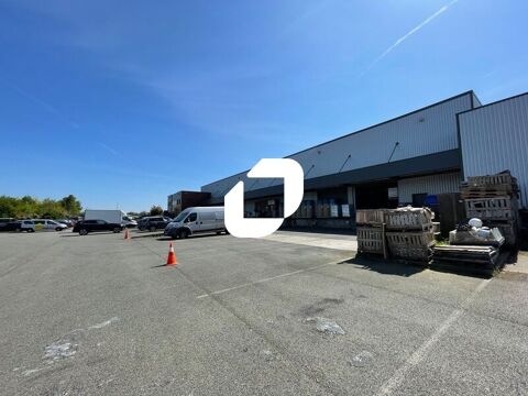 &Agrave; LOUER  - B&Acirc;TIMENT MODERNE ET S&Eacute;CURIS&Eacute; AVEC QUAIS - 3&nbsp;374 m&sup2; non divisibles 28117 95380 Louvres