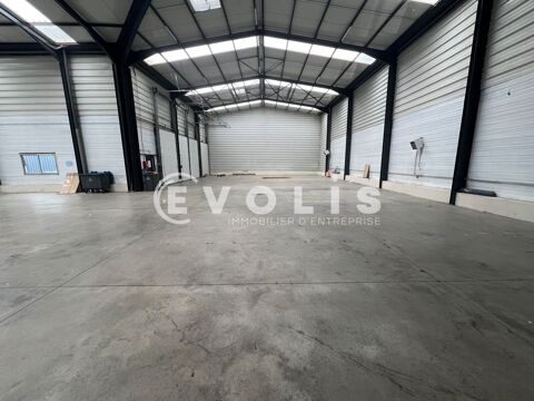 Locaux d'activit&eacute; - A LOUER - 860 m&sup2; non divisibles 6665 77380 Combs la ville