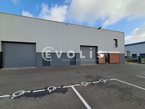   Locaux d'activité - A LOUER - 351 m² divisibles à partir de 170 m² 