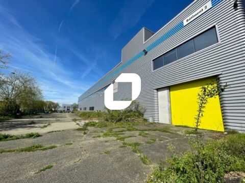 Locaux d'Activit&eacute;s - A LOUER - 947 m&sup2; non divisibles 7103 95150 Taverny