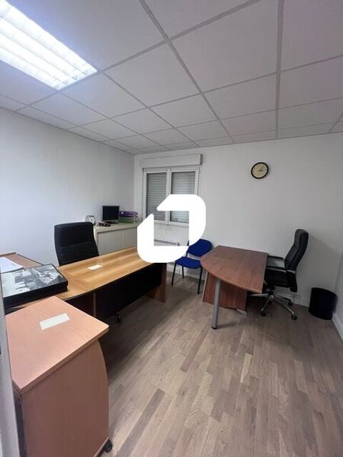 Bureaux - A LOUER - 207 m&sup2; divisibles &agrave; partir de 13 m&sup2; 4140 77100 Meaux