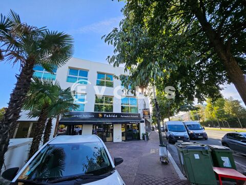 Bureaux - A LOUER - 540 m² divisibles à partir de 100 m² 9904 92140 Clamart