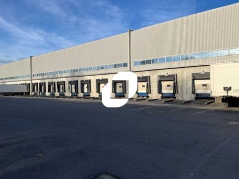 Entrepôts - A LOUER - 16 551 m² non divisibles 96548 95220 Herblay
