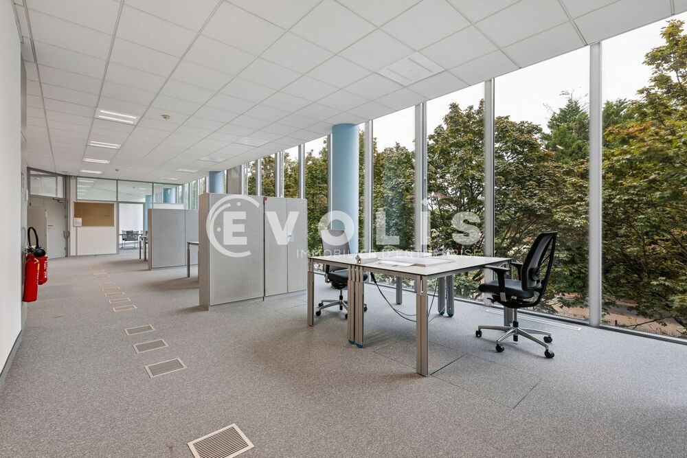   Bureaux - A LOUER - 766 m² divisibles à partir de 173 m² Bry sur marne