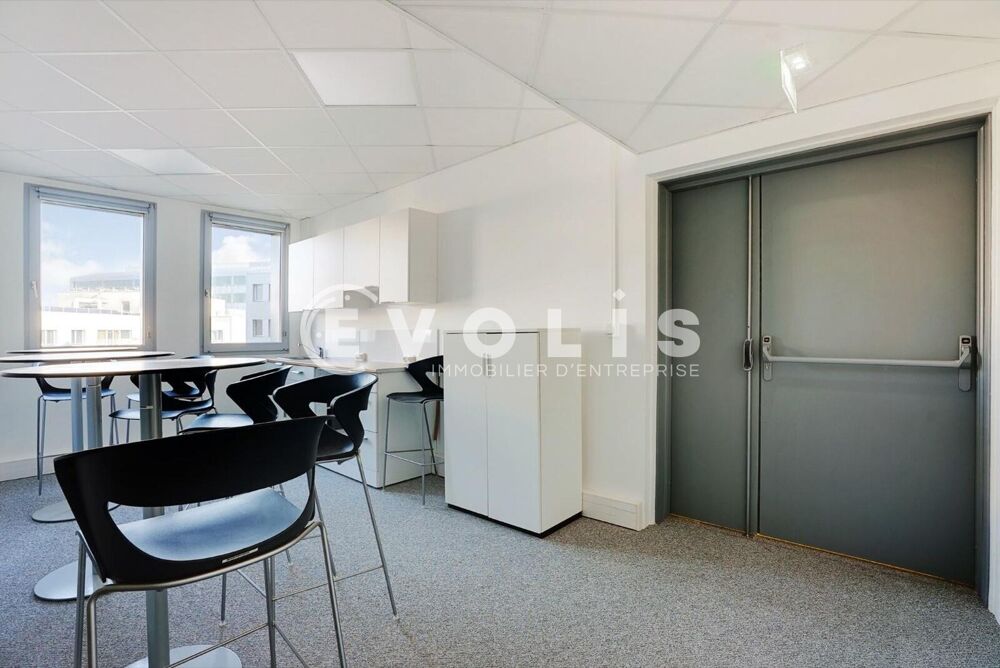   Bureaux - A LOUER - 386 m² divisibles à partir de 87 m² Colombes