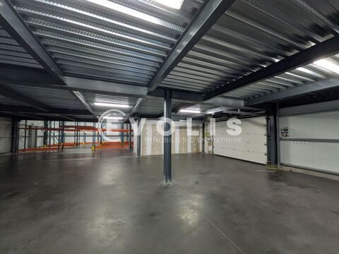 Locaux d'activit&eacute; - A LOUER - 800 m&sup2; non divisibles 6000 33610 Canejan