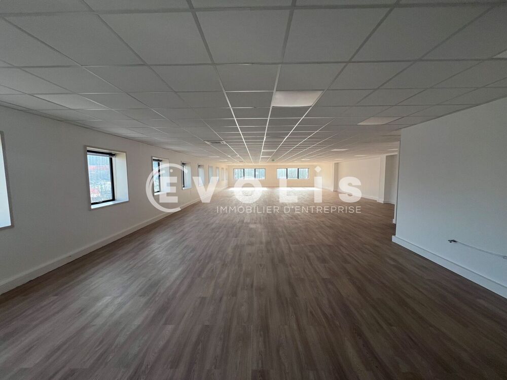   Bureaux - A VENDRE - 255 m² non divisibles 