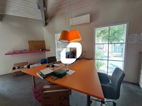 Bureaux - A VENDRE - 110 m&sup2; non divisibles 400000 33000 Bordeaux