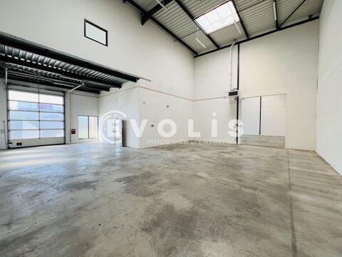 Locaux d'activit&eacute; - A LOUER - 310 m&sup2; non divisibles 2892 77090 Collegien