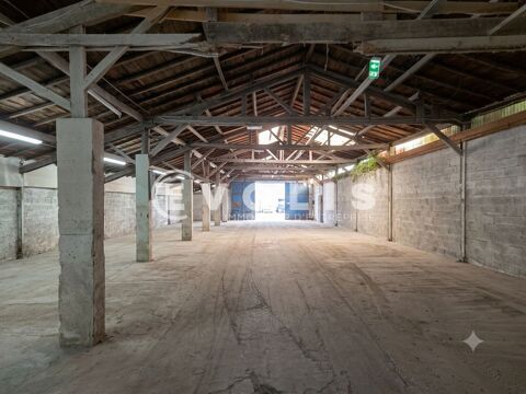   Locaux d'activité - A VENDRE - 983 m² non divisibles 