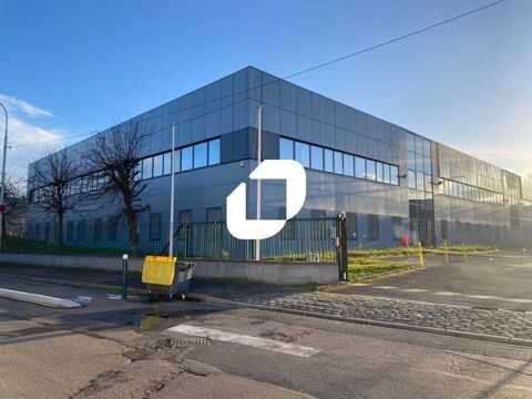 Locaux d'Activit&eacute;s - A LOUER - 3&nbsp;254 m&sup2; non divisibles 43387 92230 Gennevilliers