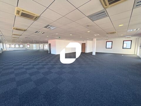 DOUBLAS 3 & 4 - 1&nbsp;180 m&sup2; divisibles &agrave; partir de 295 m&sup2; 2183000 69800 Saint priest