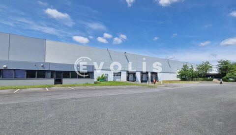 Entrep&ocirc;ts - A LOUER - 824 m&sup2; non divisibles 6180 77127 Lieusaint