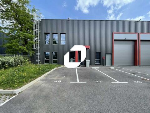 Locaux d'Activit&eacute;s - A LOUER - 387 m&sup2; non divisibles 3900 69680 Chassieu
