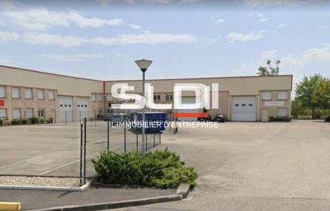 Locaux d'activit&eacute;s - A LOUER - 240 m&sup2; non divisibles 2200 69680 Chassieu