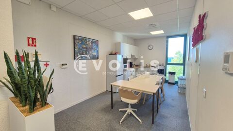   Bureaux - A VENDRE - 245 m² non divisibles 