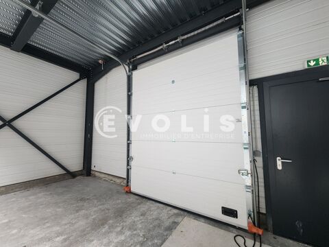   Locaux d'activité - A VENDRE - 100 m² non divisibles 