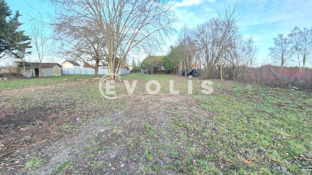   Terrain - A LOUER - 1 600 m² non divisibles 
