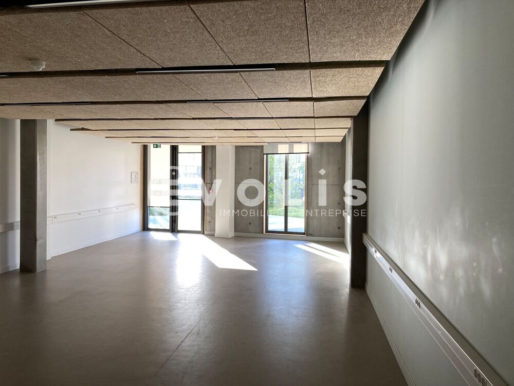   BUREAUX ERP - RARE SUR LE SECTEUR - 1 326 m² non divisibles Villeneuve d'ascq