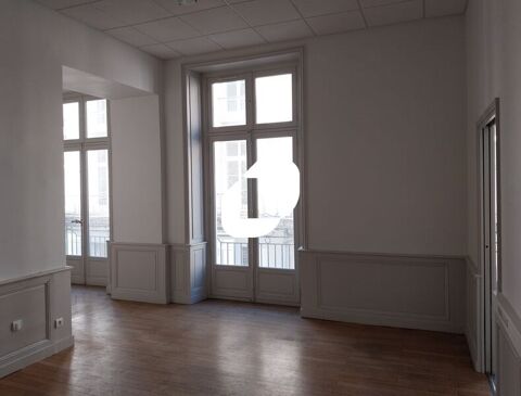 Bureaux rue Cr&eacute;billon Nantes - 85 m&sup2; non divisibles 1558 44000 Nantes