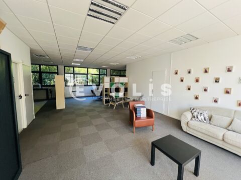 Bureaux - A LOUER - 140 m&sup2; non divisibles 0 77184 Emerainville