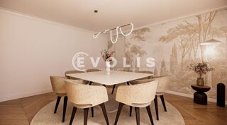  Bureaux - A LOUER - 95 m² non divisibles Paris 8