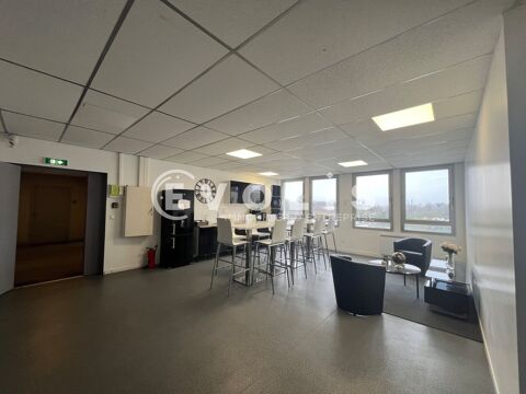   Bureaux - A VENDRE - 351 m² divisibles à partir de 142 m² 
