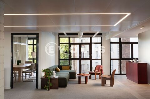 CW Priv&eacute; - A LOUER - 52 postes 225000 75018 Paris