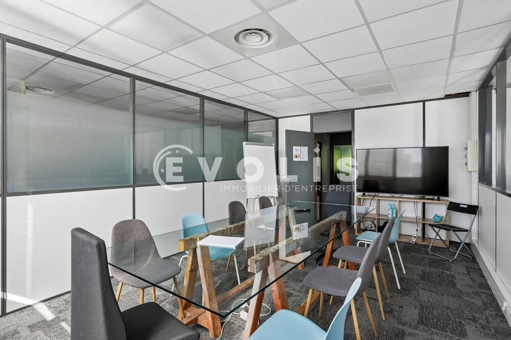   Bureaux - A VENDRE - 250 m² non divisibles Bron