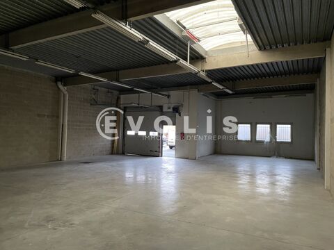   PARC DU COURCERIN - 1 795 m² divisibles à partir de 385 m² 