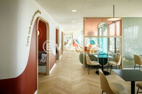 Bureaux - A LOUER - 220 m&sup2; non divisibles 16000 75009 Paris