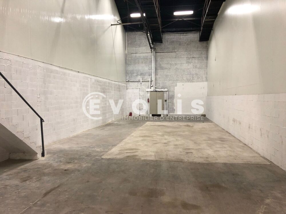   Locaux d'activité - A LOUER - 291 m² divisibles à partir de 111 m² Saint germain les arpajon