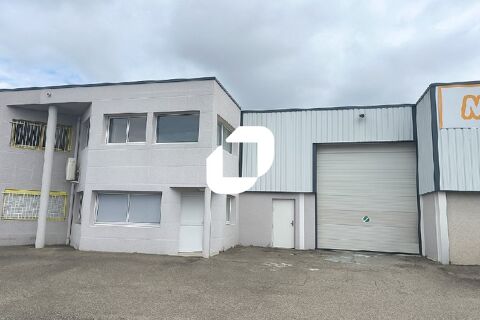 Locaux d'Activit&eacute;s - A VENDRE - 450 m&sup2; non divisibles 570000 69680 Chassieu