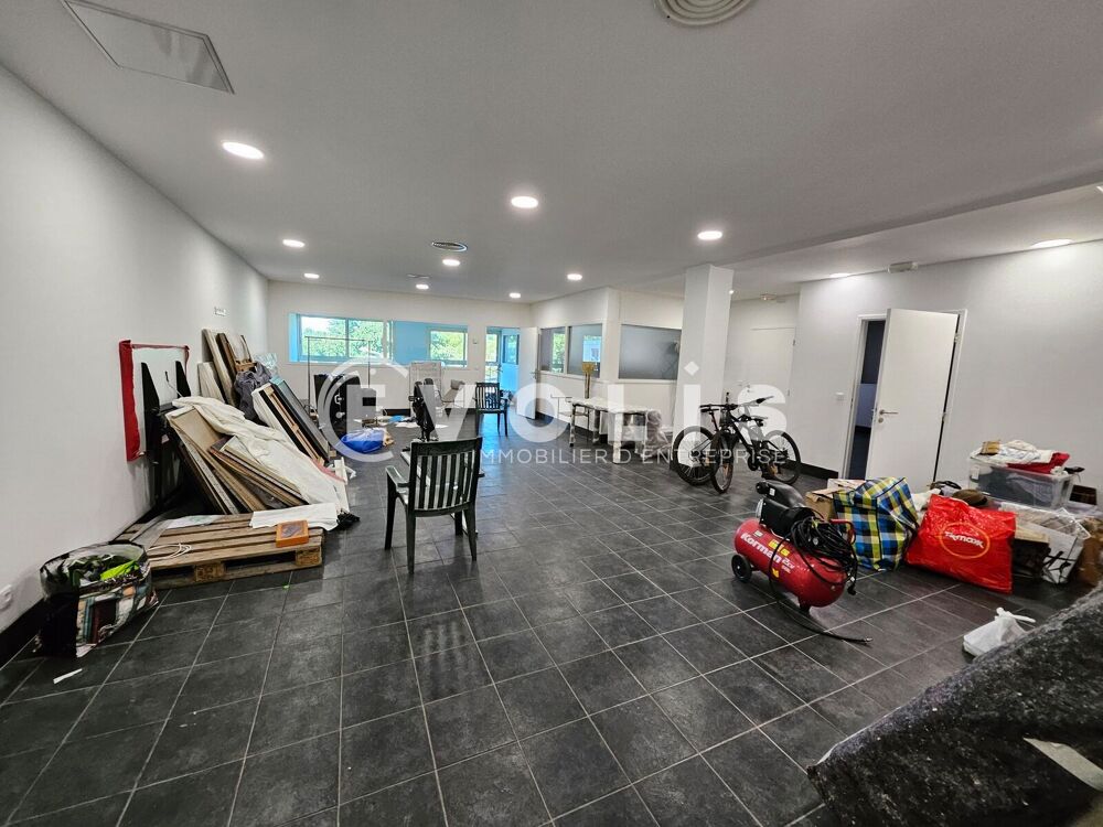   Bureaux - A LOUER - 540 m² divisibles à partir de 100 m² Clamart