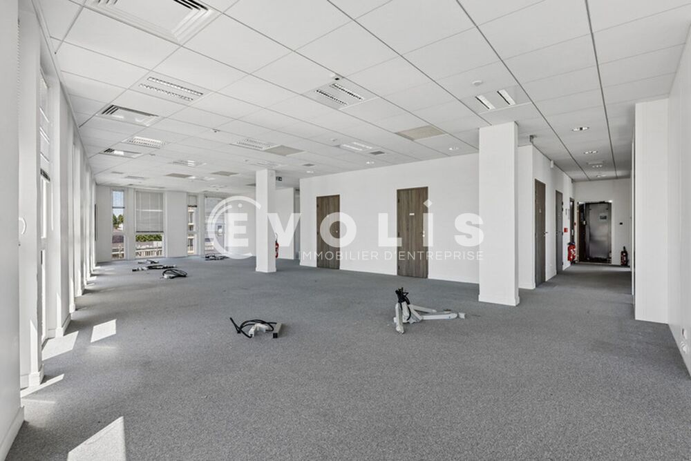   Bureaux - A LOUER - 252 m² non divisibles 