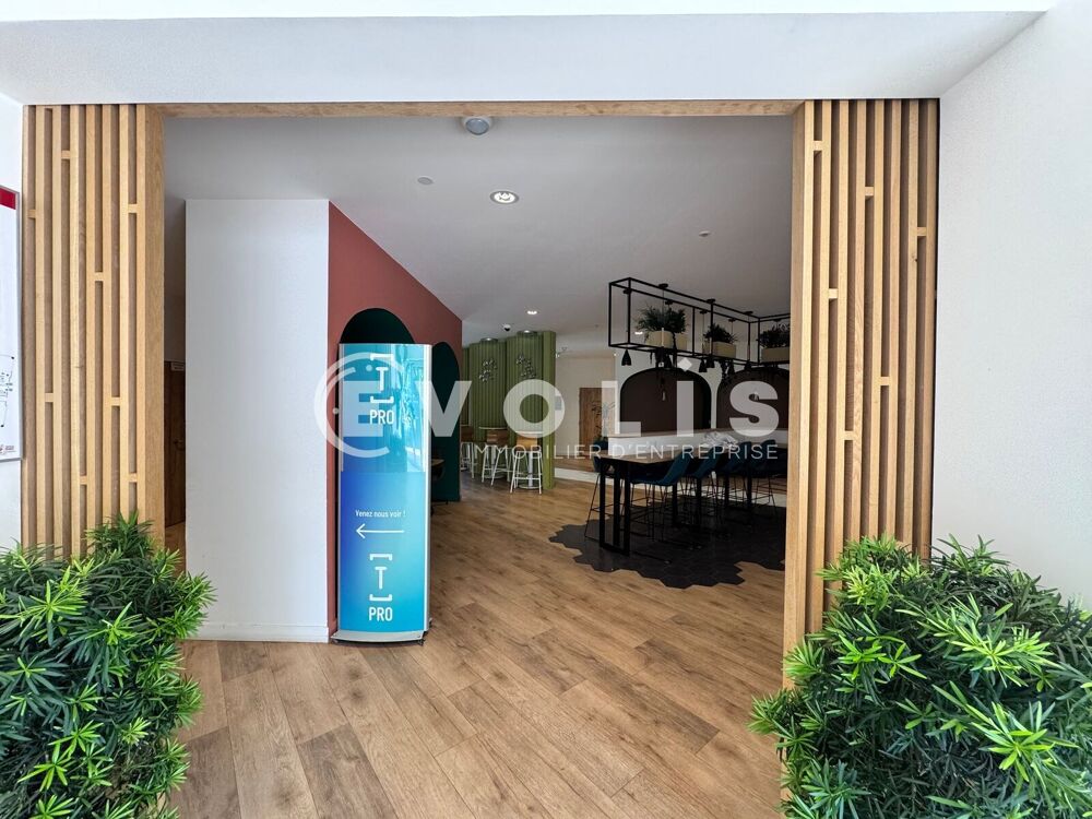   Bureaux - A LOUER - 4 422 m² divisibles à partir de 258 m² Lyon 3
