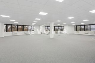   Bureaux - A LOUER - 1 234 m² divisibles à partir de 177 m² Argenteuil