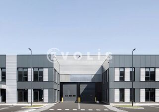   Locaux d'activité - A LOUER - 11 639 m² divisibles à partir de 1 245 m² Le bourget