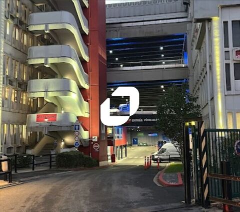 Locaux d'Activit&eacute;s - A LOUER - 500 m&sup2; non divisibles 4500 93100 Montreuil