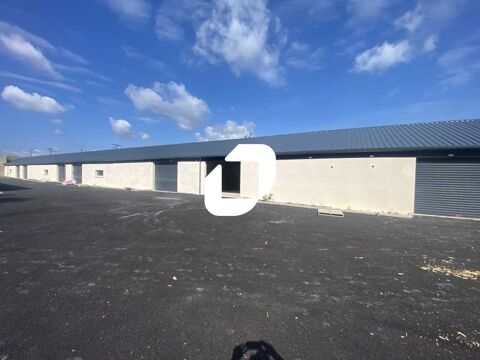 Bureaux - A LOUER - 45 m&sup2; non divisibles 600 60240 Montagny en vexin