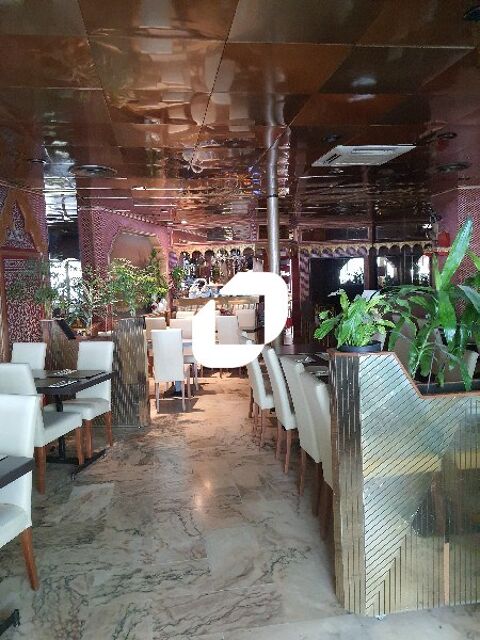 Locaux Commerciaux - CESSION DE FONDS - 200 m&sup2; non divisibles 880000 75017 Paris