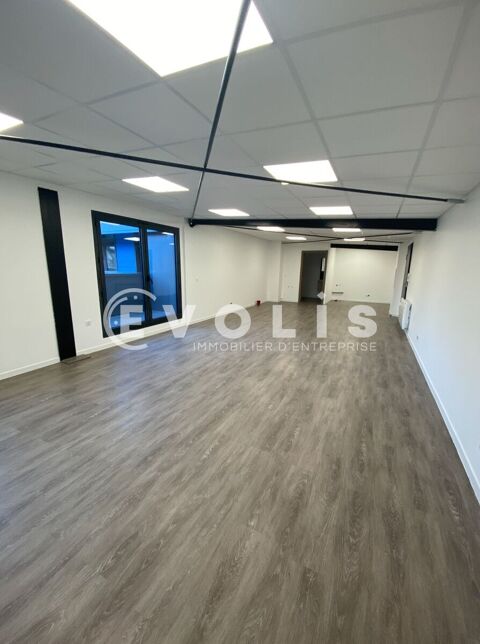 Bureaux - A LOUER - 333 m&sup2; divisibles &agrave; partir de 47 m&sup2; 5523 77400 Lagny sur marne