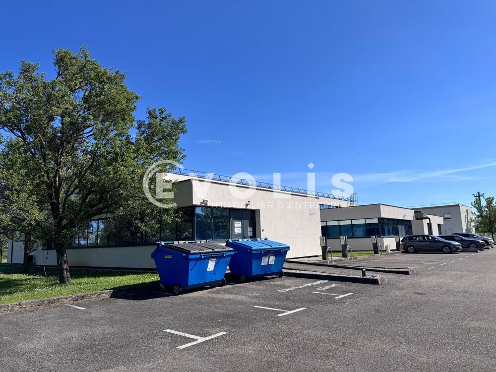  Bureaux - A LOUER - 938 m² divisibles à partir de 127 m² Bron