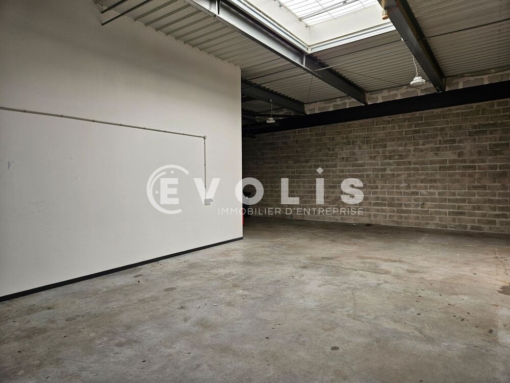   Locaux d'activité - A LOUER - 158 m² non divisibles Palaiseau