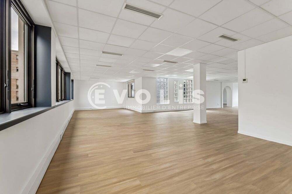   Bureaux - A LOUER - 708 m² divisibles à partir de 188 m² Levallois perret