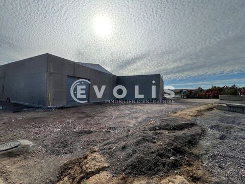  Locaux d'activité - A LOUER - 1 610 m² divisibles à partir de 360 m² 