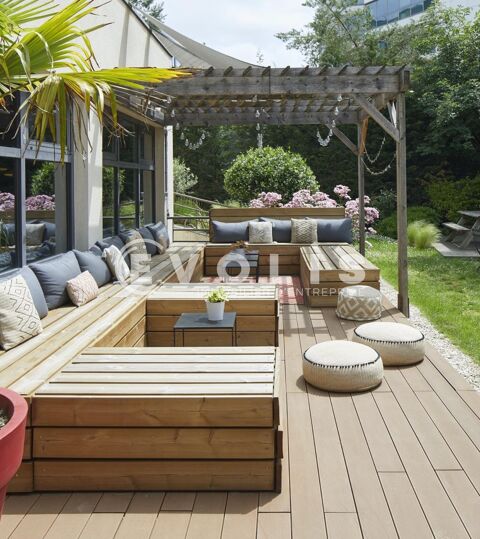 CW Priv&eacute; - A LOUER - 36 postes 122000 92130 Issy les moulineaux