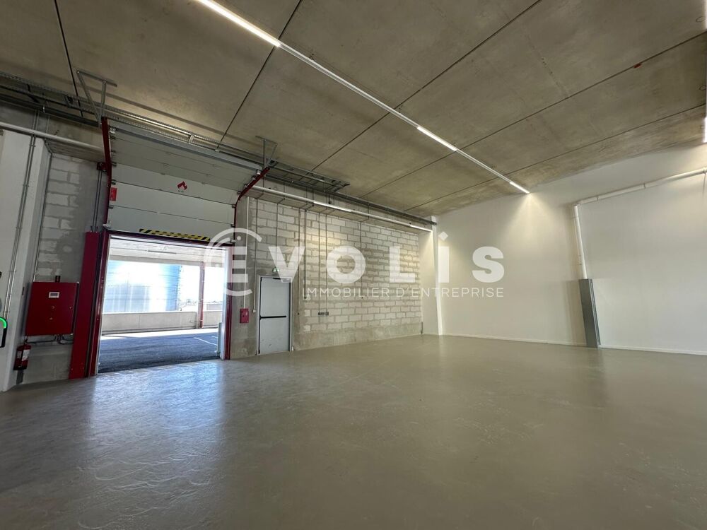   NANTURRA - 1 345 m² divisibles à partir de 465 m² Nanterre