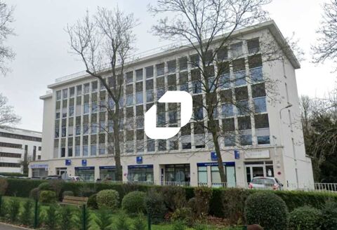 SURFACE PMR - 78 m&sup2; divisibles &agrave; partir de 39 m&sup2; 1495 78150 Le chesnay